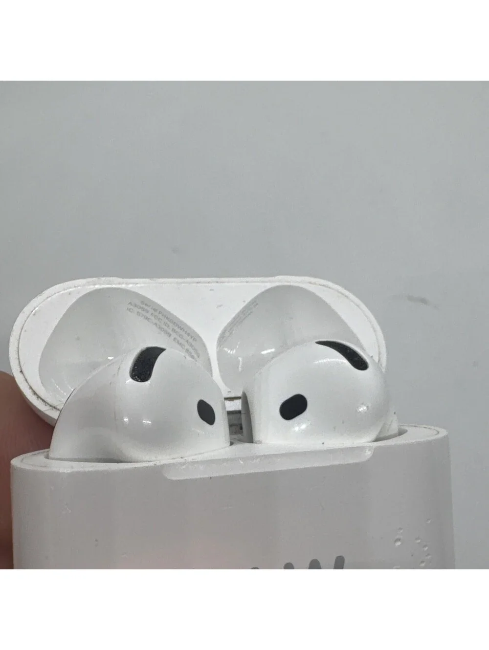 Apple AirPods 4th Gen ANC with MagSafe Charging Case A3056 A3055 A3059 MXP93LL/A